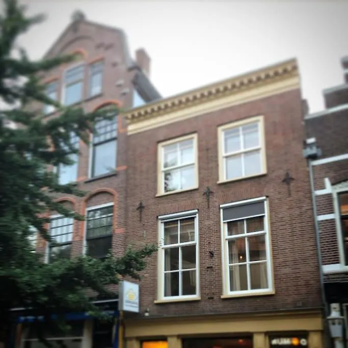 Cozy Apartment In Historic Utrecht City Centre